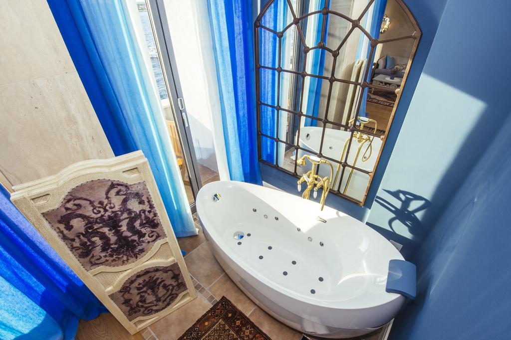 Luxury Residence Zara Esterno foto
